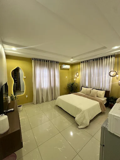 Phoenix Imperial Hotels & Apartment